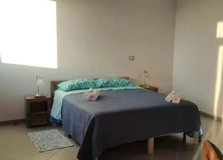 فندق مبيت وإفطار Su Marineri